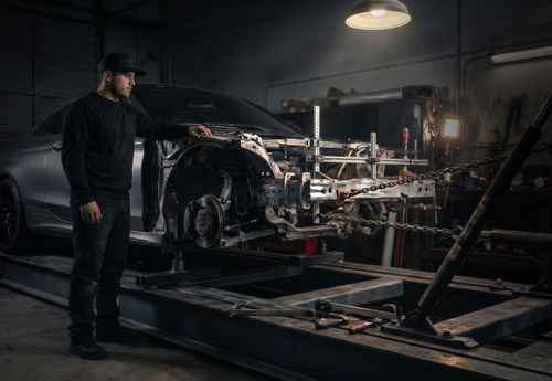 Auto frame straightening on precision equipment