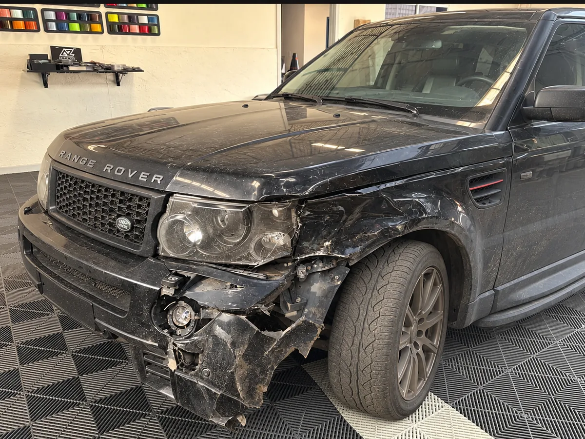 Before: Range Rover Collision Repair example before repair